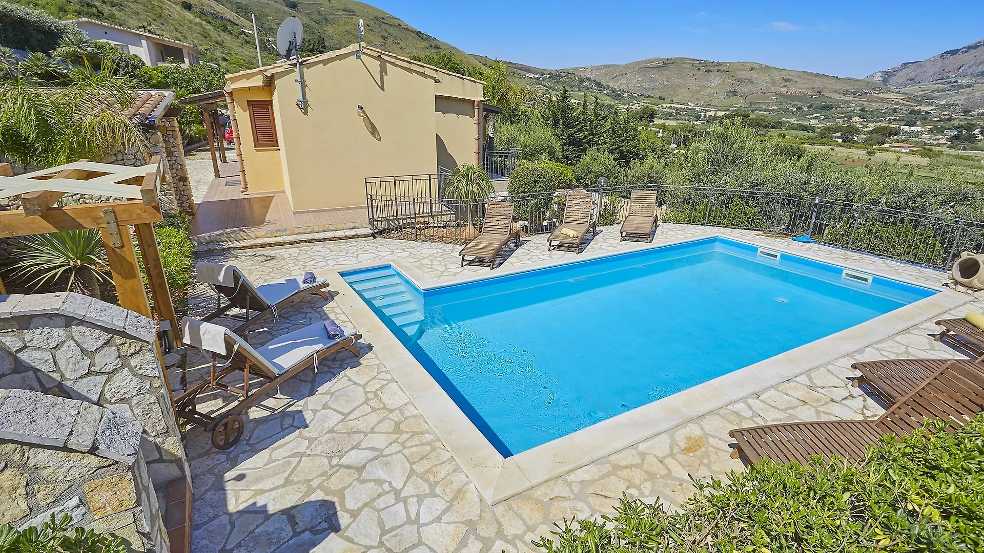 Villa Olimpia Scopello Italy